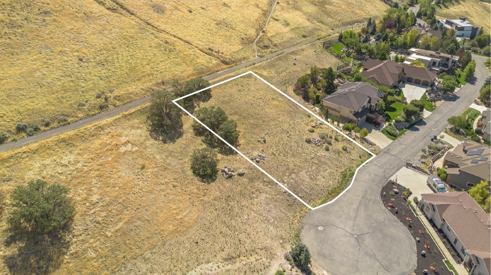 1144 N Twickenham Drive, photo 1
